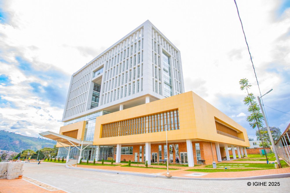 UR-HEADQUARTERS MAIN